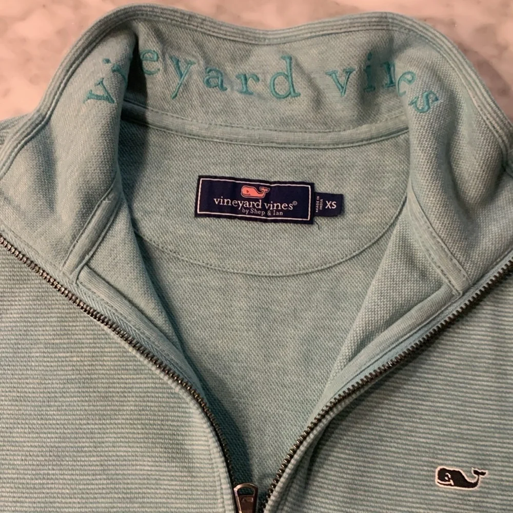 Vineyard vines saltwater 1/4 zip, lagoon tide, size XS